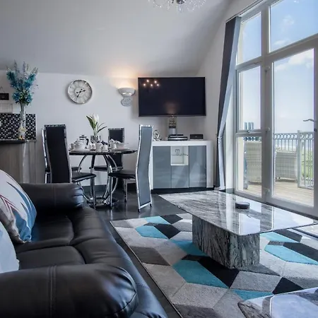 Nautilus - 2 Bedroom Apartment - Pendine Exterior photo